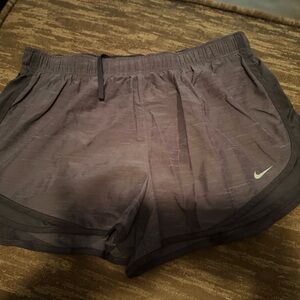 Nike Black Athletic Shorts Moisture-Wicking Elastic Waistband